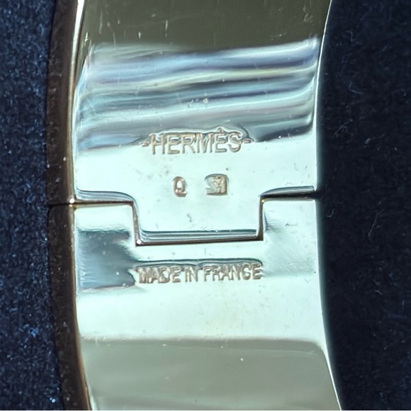 Hermes Wide Clic Clac H Bracelet- Yellow Gold Plated, Turquoise Enamel - Picture 4 of 6